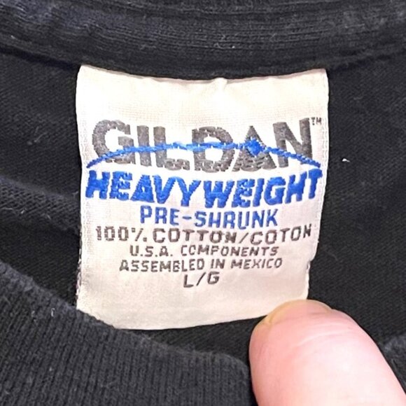 Betty Boop Hug Kisses Shirt Black Large Pink Lips Gildan Heavyweight VTG Cartoon - Picture 7 of 8